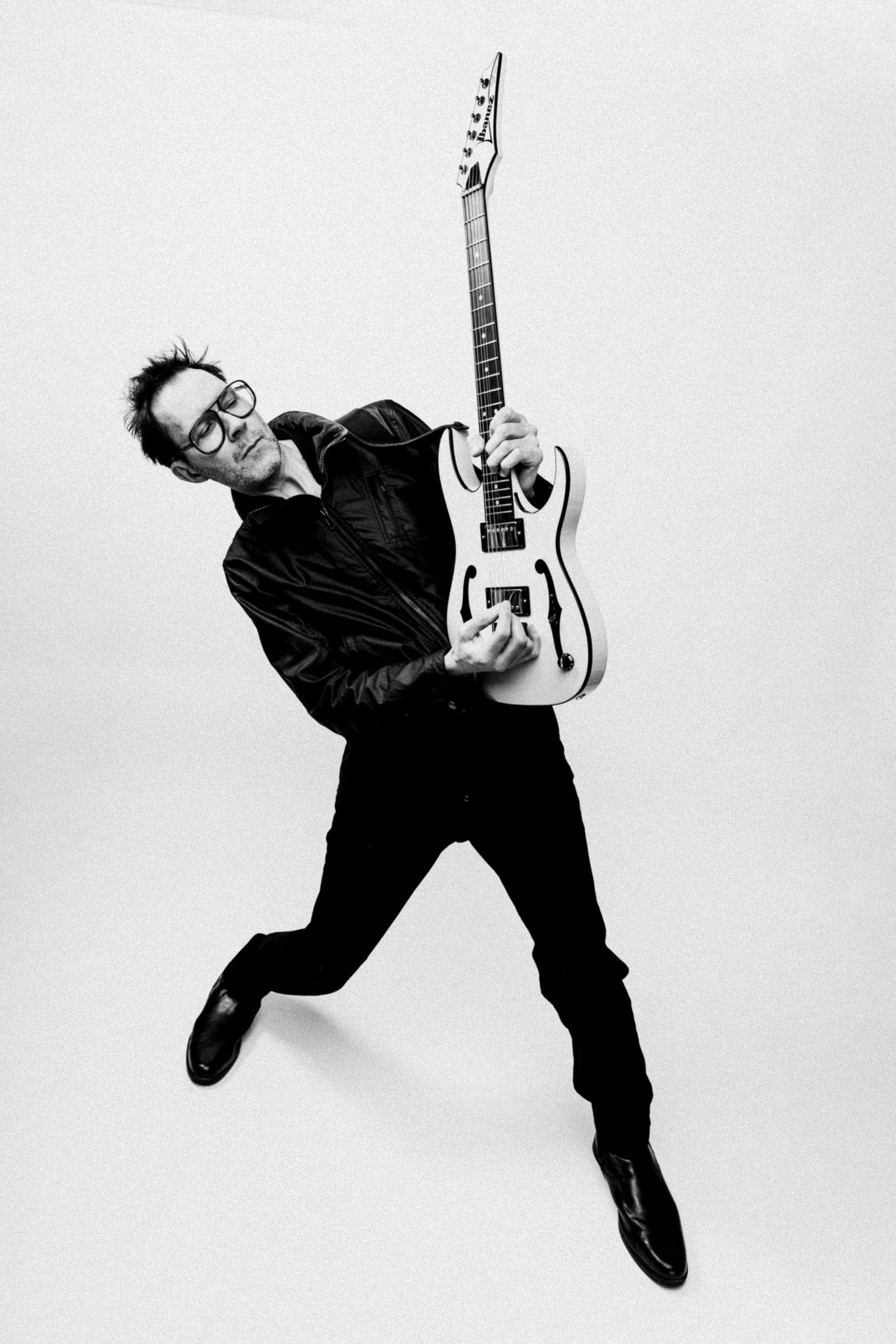 Paul Gilbert: Un maestro en clave de WROC